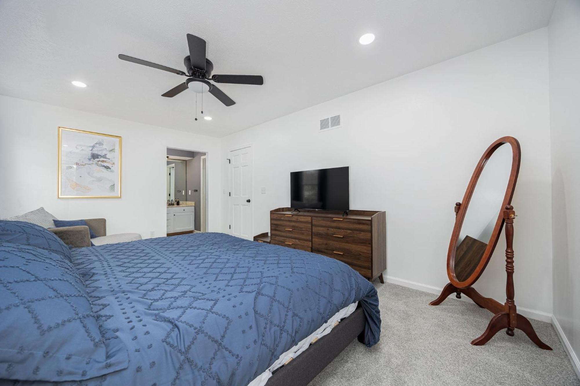 Spacious Retreat Activities And Games Galore