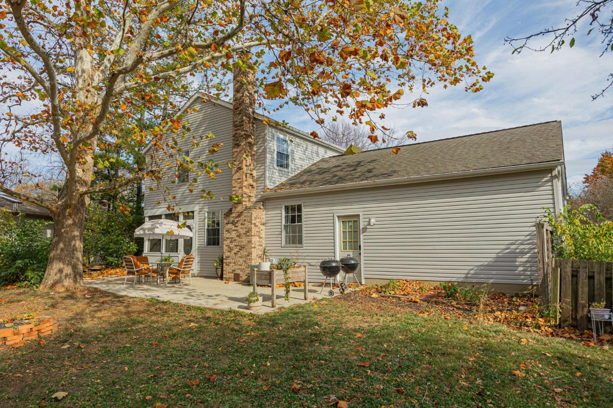 Spacious Retreat Activities And Games Galore